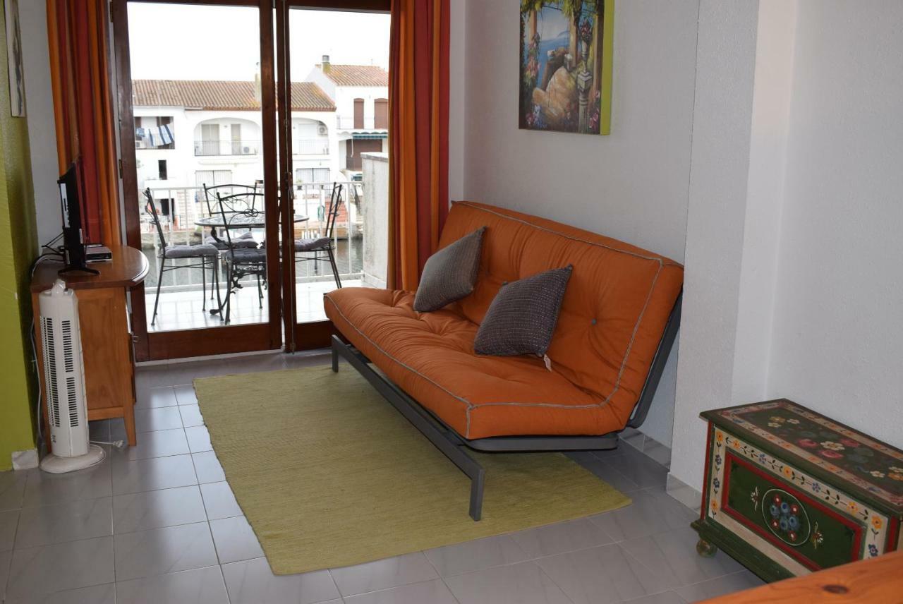 Apartamento Con Bonitas Vistas Al Canal Ref 337 Empuriabrava Exterior photo